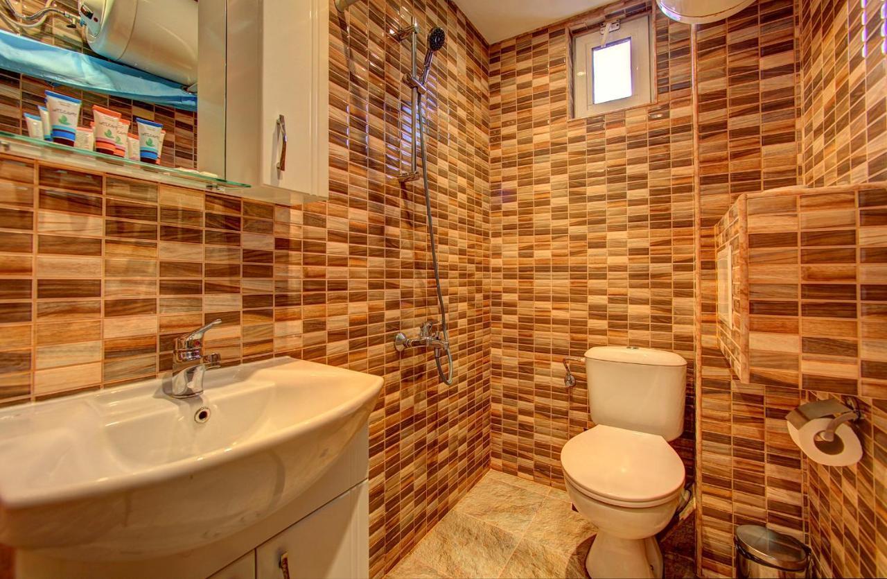 1Bd Nest In The Heart Of A Traditional Sofia Luaran gambar